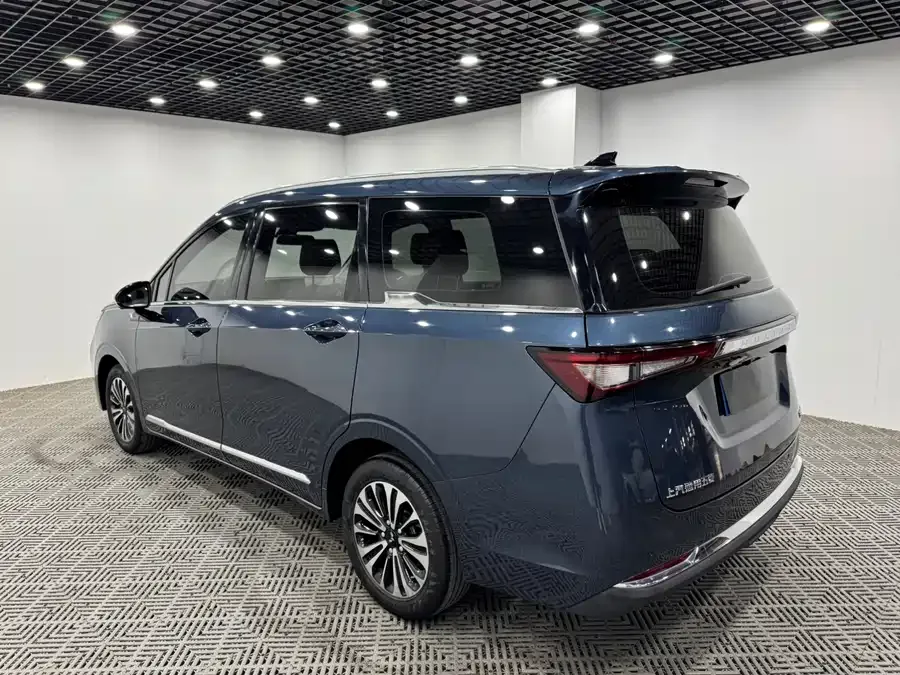 Wuling Jiachen Wuling Jiachen 2022 1.5T CVT exclusive flagship model 2022 — миниатюра 3