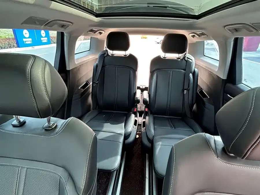 Wuling Capgemini Wuling Kaijie 2022 280T 1.5T CVT flagship model 2022 — миниатюра 3