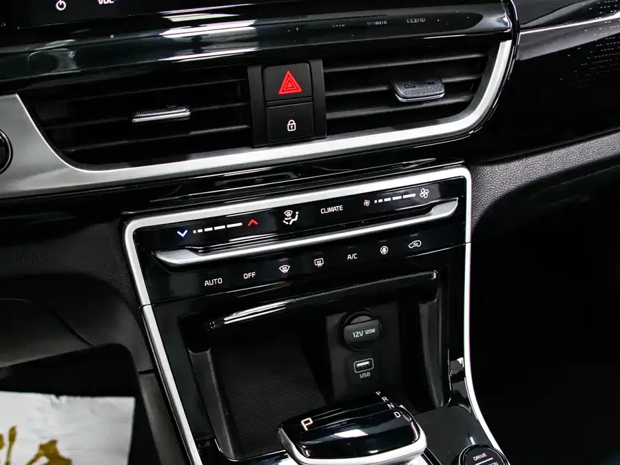 Kia KX3 Aopao (Seltos) KX3 2021 1.5L CVT Trend Edition 2022 — миниатюра 3
