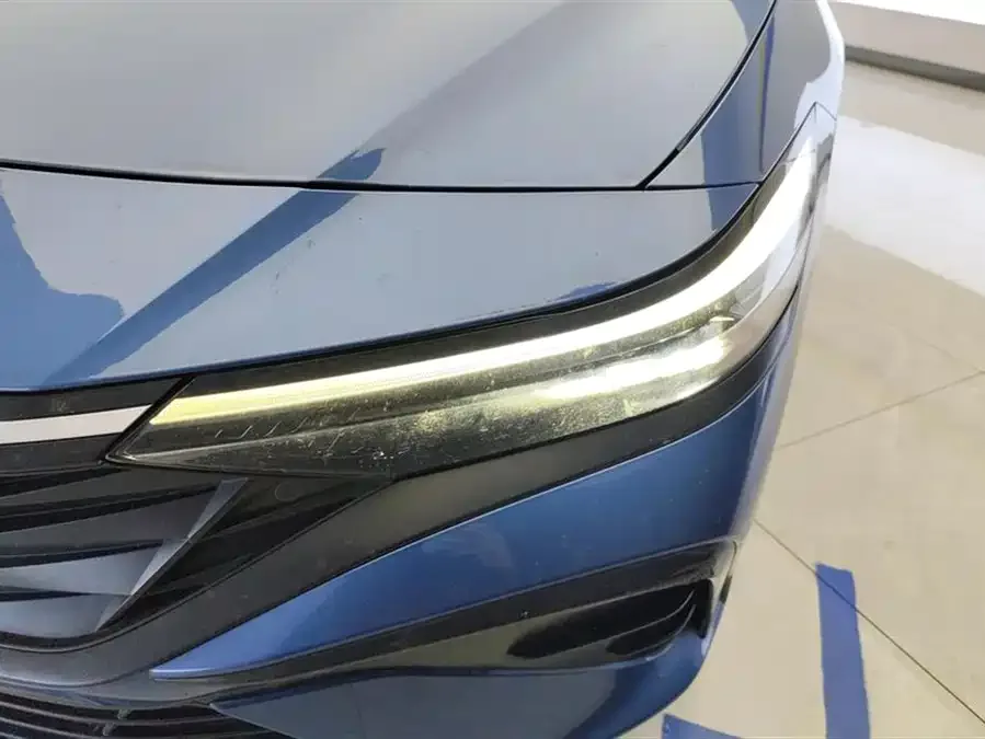 Hyundai Elantra Elantra 2023 1.5L CVT LUX Premium Edition 2023 — миниатюра 5