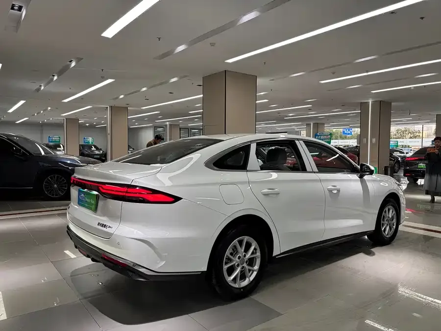 Geely Galaxy Star 6 Galaxy Star 6 2026 60km/h Explorer Edition 2026 — миниатюра 5