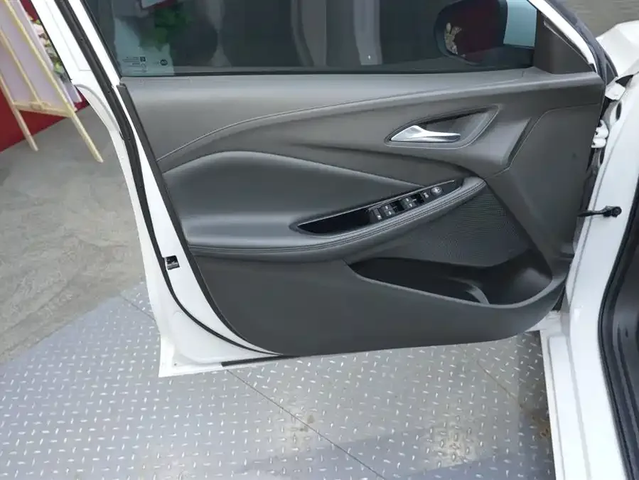 Buick Verano Verano 2023 Pro Enjoy Edition 2024 — миниатюра 3