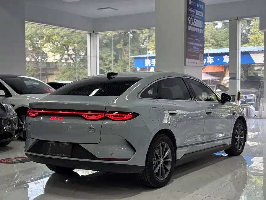BYD Qin L Qin L 2025 EV 545KM Beyond Edition 2025 — миниатюра 5