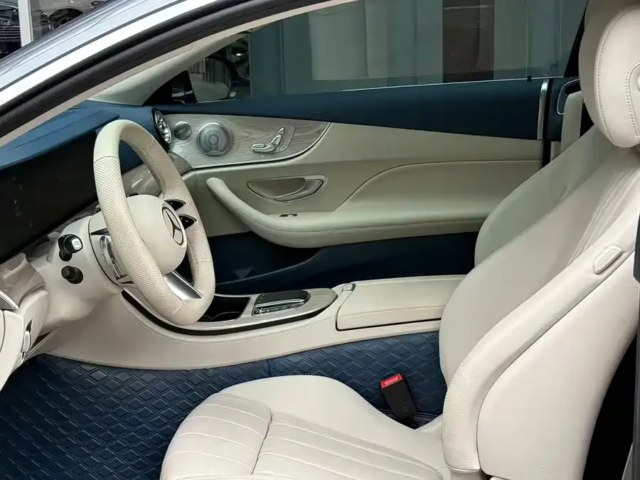 Mercedes-Benz E-Class Mercedes-Benz E-Class (Imported) 2023 E 260 Coupe 2023 — миниатюра 3