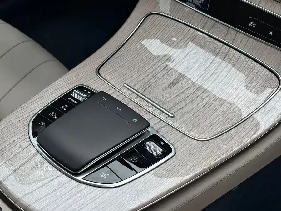 Mercedes-Benz E-Class Mercedes-Benz E-Class (Imported) 2023 E 260 Coupe 2023 — миниатюра 4