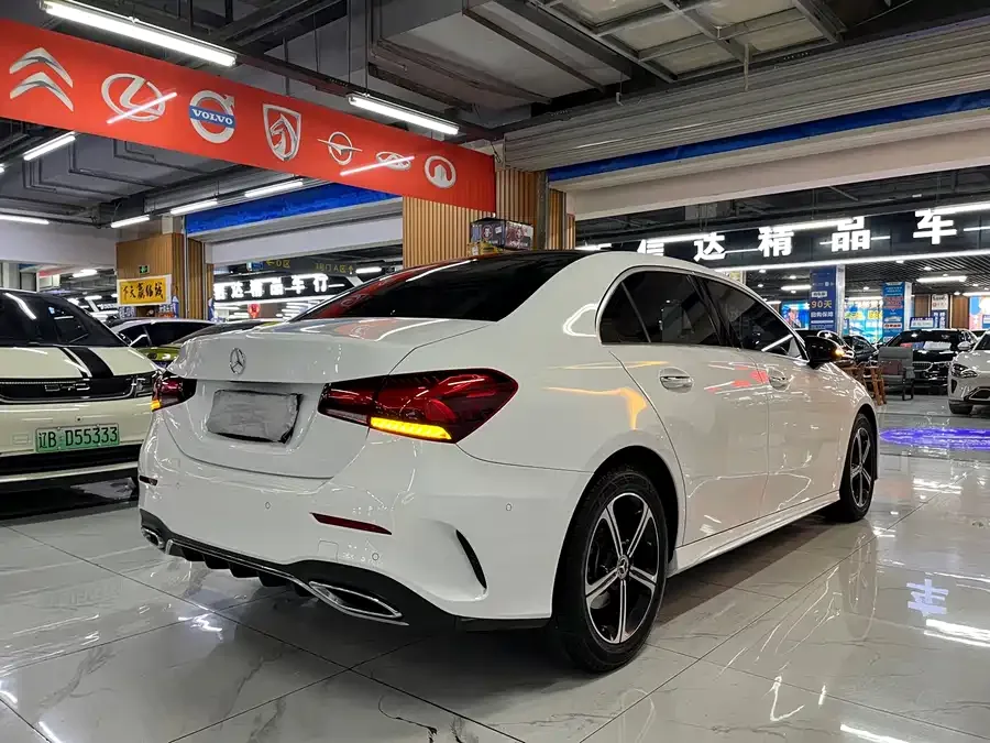 Mercedes-Benz Class A Mercedes-Benz A-Class 2022 Model A 200 L Sports Sedan Dynamic Edition 2023 — миниатюра 5