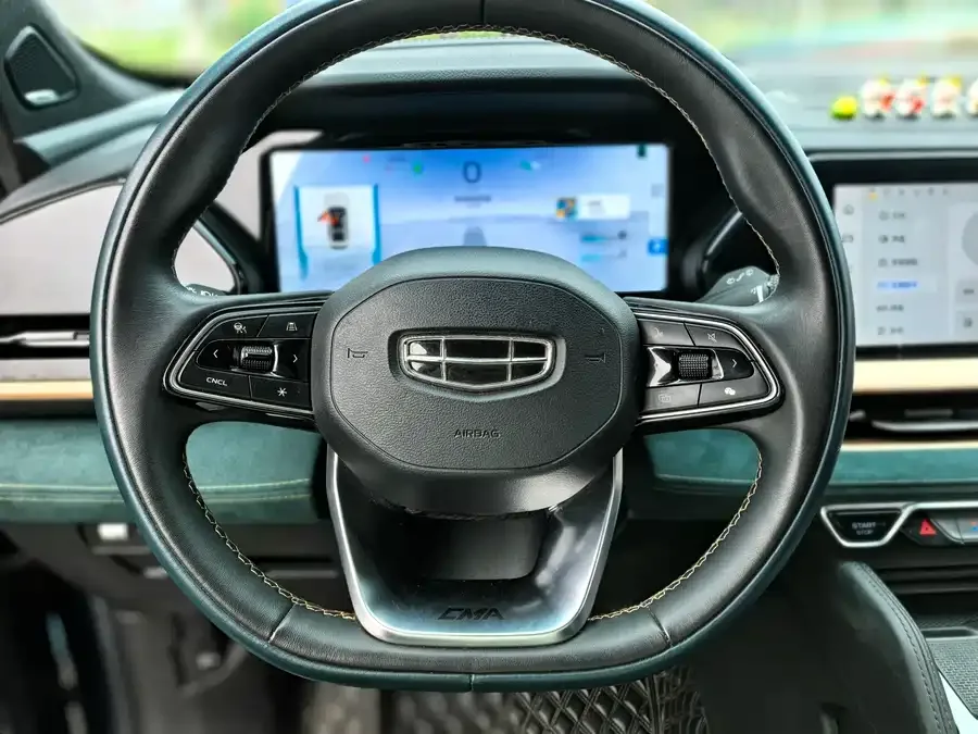 Geely Monjaro Xingyue L 2021 2.0TD DCT EVO 2WD Smart Edition 2022 — миниатюра 4