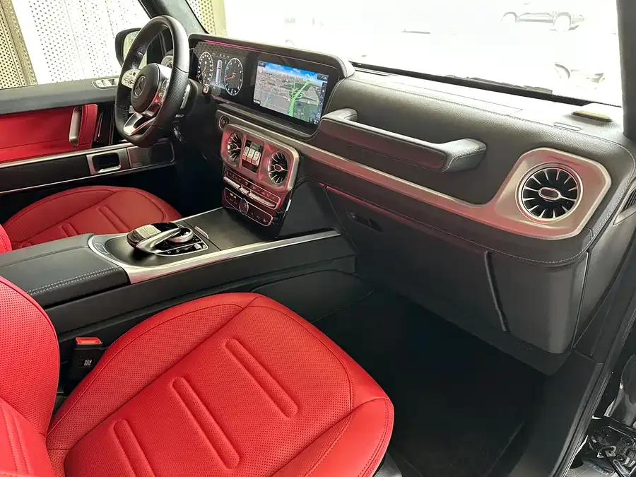 Mercedes-Benz G-rated Mercedes-Benz G-Class 2024 G 500 2024 — миниатюра 4