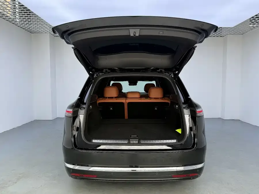AITO M7 Wenjie M7 2026 Extended Range Max 4WD 5-Seater (192-line LiDAR) 2025 — миниатюра 5