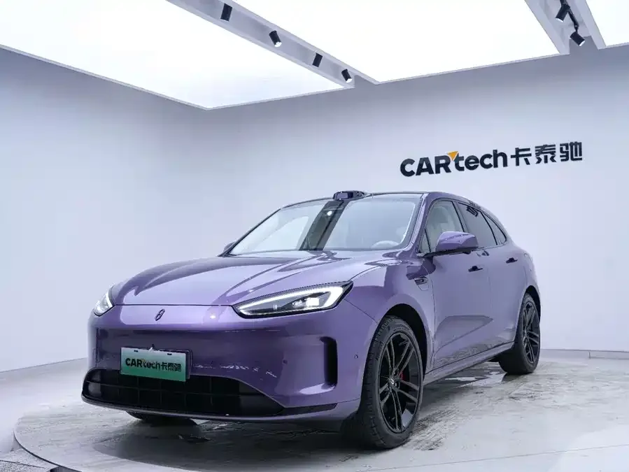 AITO M5 M5 2025 Extended Range Ultra 4WD Edition 2025 — миниатюра 3