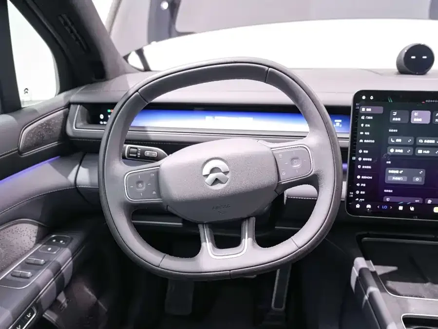 NIO ES8 NIO ES8 2026 Seven-Seat Executive Luxury Edition 2025 — миниатюра 5