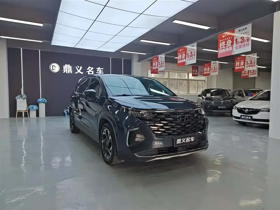 Hyundai Custo Kustu 2021 270TGDi Premium Edition LUX 2022 — миниатюра 3