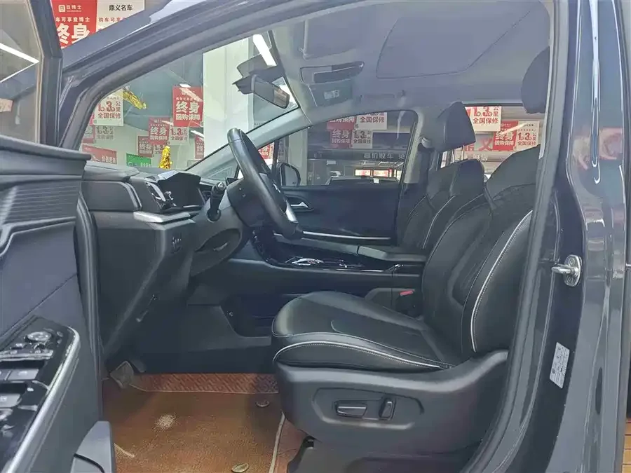 Hyundai Custo Kustu 2021 270TGDi Premium Edition LUX 2022 — миниатюра 4