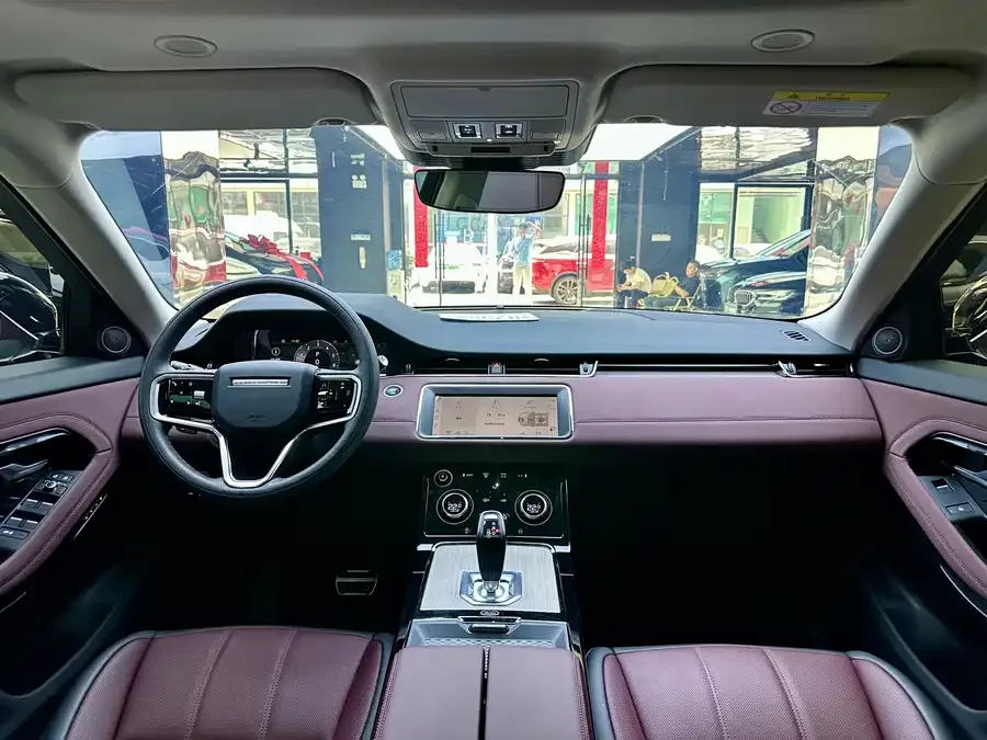 Land Rover Range Rover Aurora New Energy Range Rover Aurora New Energy 2023 Aurora L P300e Plug-in Electric Hybrid Edition 2023 — миниатюра 4
