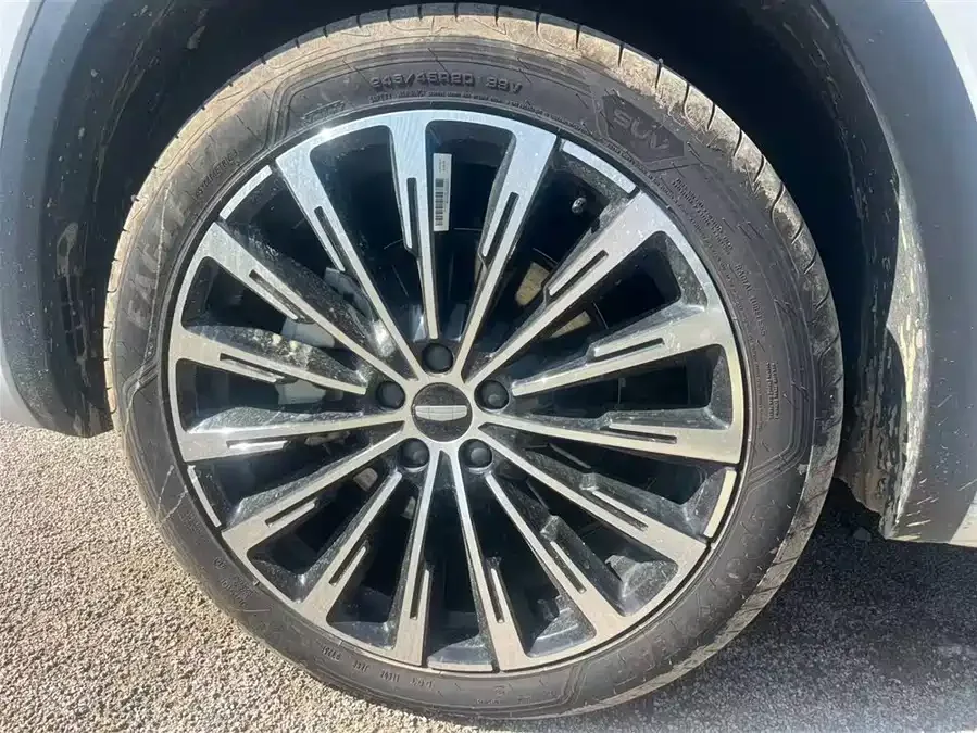 Geely Monjaro Xingyue L 2024 Hybrid 1.5T Tiangong Edition 2025 — миниатюра 5