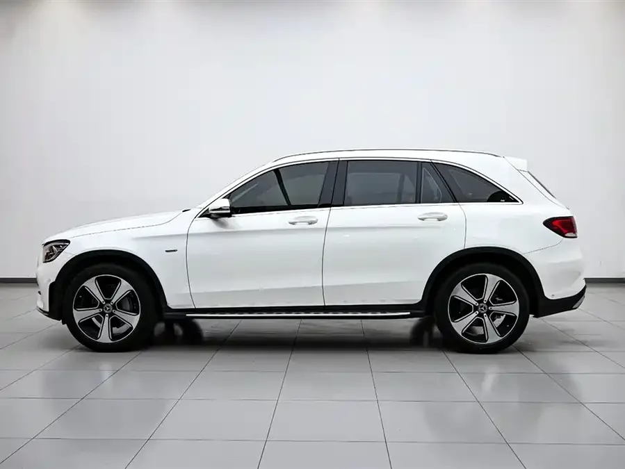 Mercedes-Benz GLC-Class Mercedes-Benz GLC 2022 facelift GLC 300 L 4MATIC Dynamic Collector's Edition 2023 — миниатюра 2