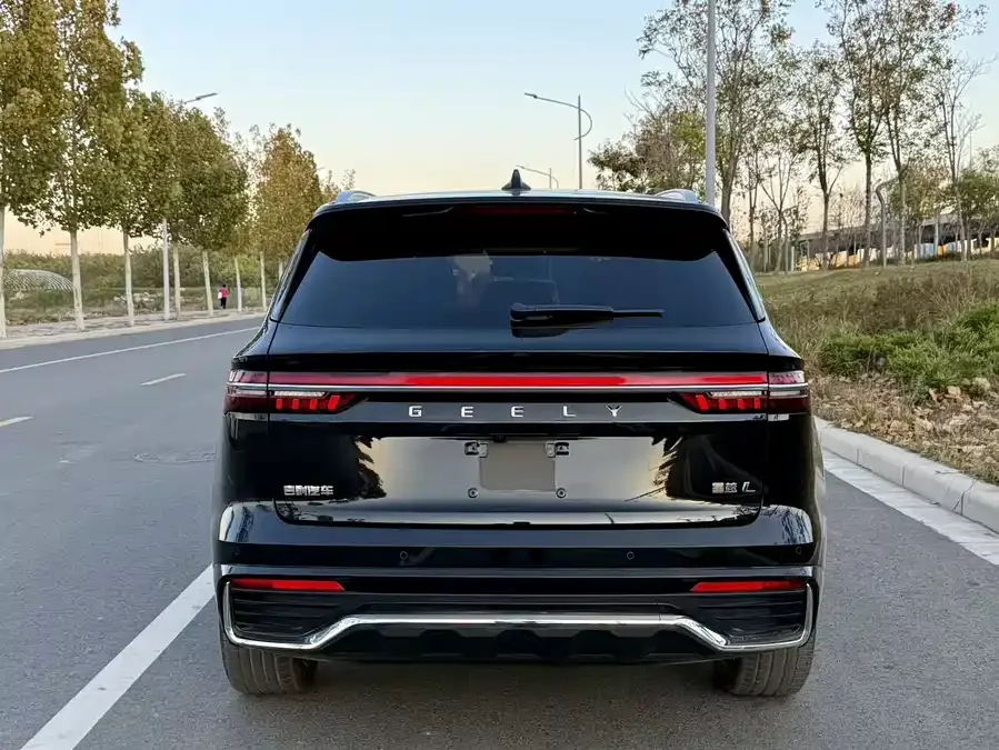 Geely Monjaro Xingyue L 2023 2.0TD High Power Automatic 2WD Flagship Model 2023 — миниатюра 3