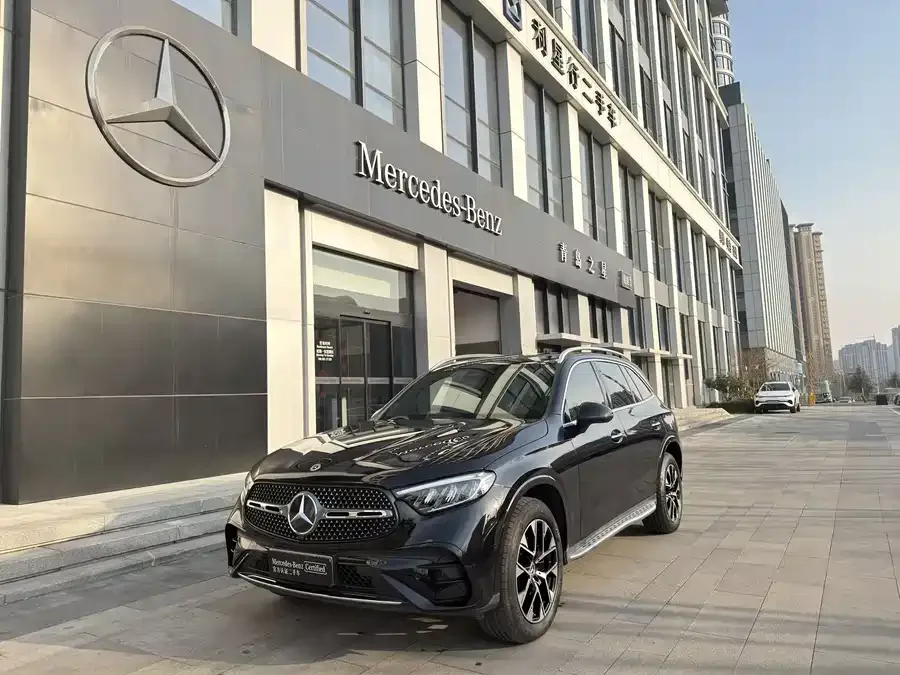 Mercedes-Benz GLC-Class 2024