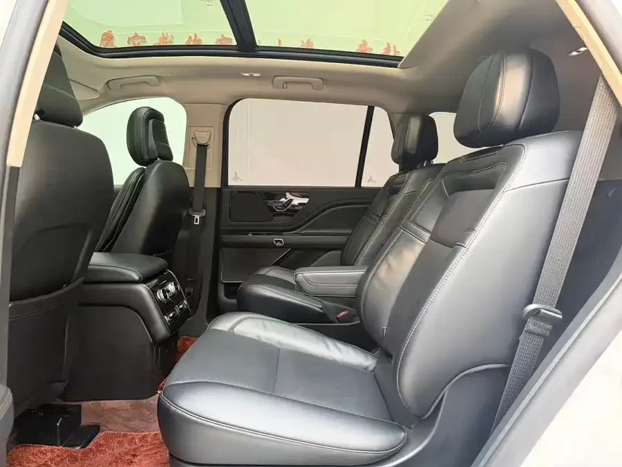 Lincoln Aviator Aviator 2023 3.0T V6 4WD Premium Cruise Edition 6 Seaters 2024 — миниатюра 2