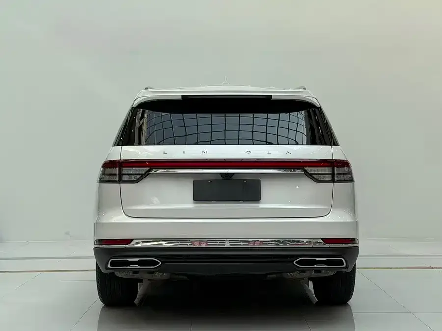 Lincoln Aviator Aviator 2023 3.0T V6 4WD Premium Cruise Edition 6 Seaters 2024 — миниатюра 5