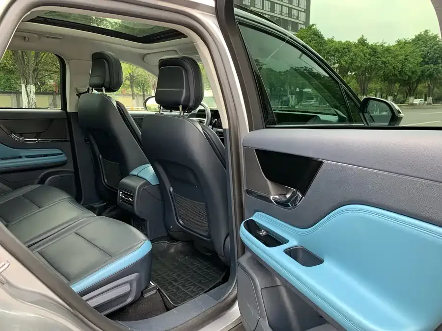 Lincoln Adventurer Adventurer 2024 1.5T 2WD Premium Hybrid Edition 2024 — миниатюра 5
