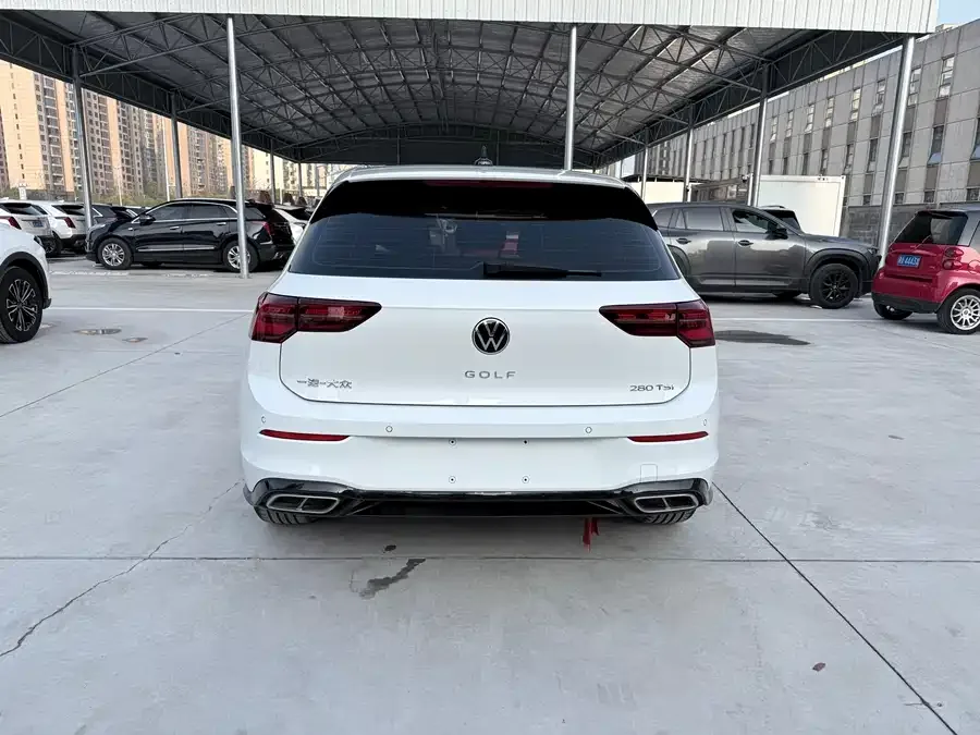 Volkswagen golf Golf 2023 facelift 280TSI DSG R-Line 2023 — миниатюра 2