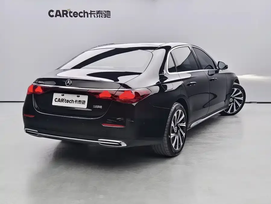 Mercedes-Benz E-Class Mercedes-Benz E-Class 2024 E 300 L Luxury Edition 2025 — миниатюра 4