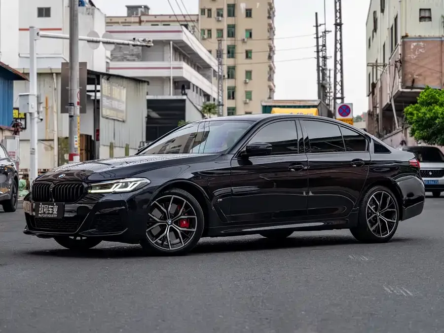 BMW 5 Series 2023