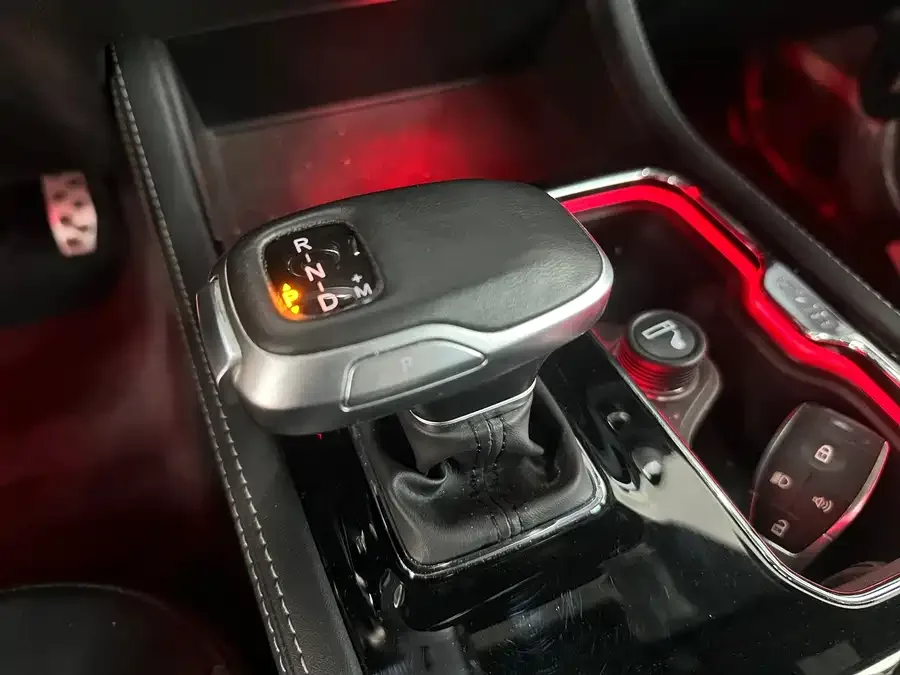 BAIC BJ40 Beijing Off-road BJ40 2023 2.0T Automatic 4WD Touring Tower Champion Edition 2023 — миниатюра 4