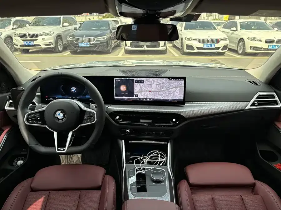 BMW 3 Series BMW 3 Series 2025 330Li M Sport Night Edition 2025 — миниатюра 3