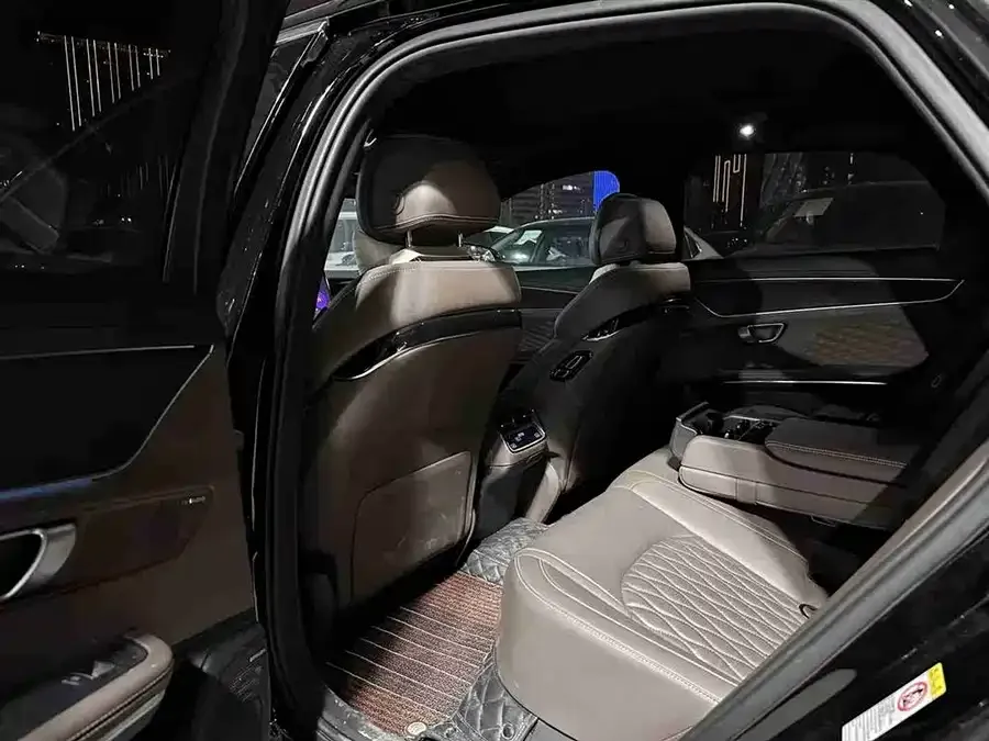 BYD Second-hand Han 2022 DM-i 121KM Premium Edition 2022 — миниатюра 2