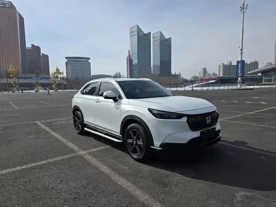 Honda WR-V 2023 1.5L CVT Hot Edition 2022 — миниатюра 3