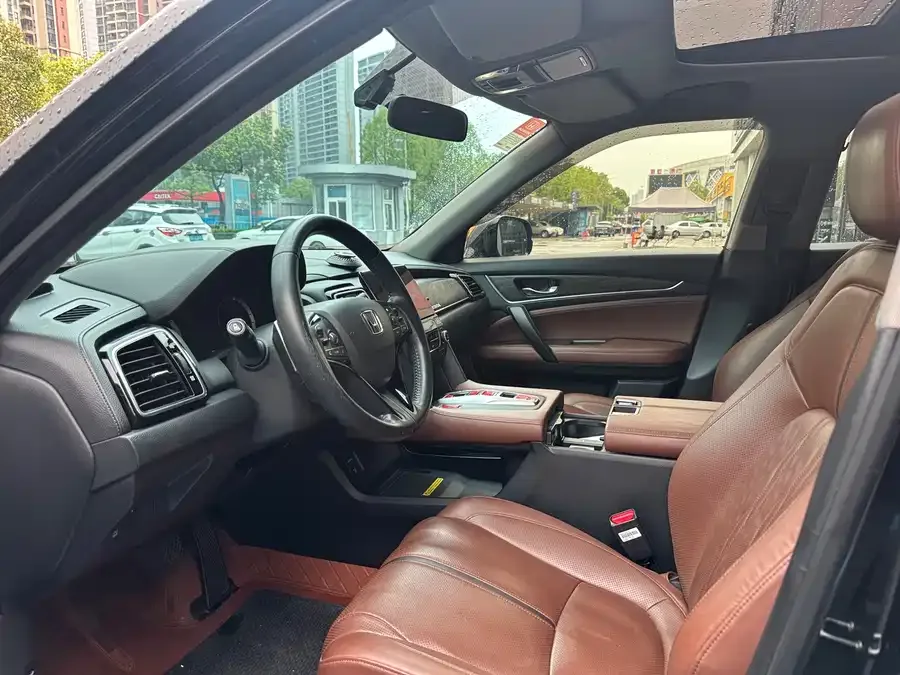Honda UR-V 2020 370TURBO 2WD Elegant Edition 2022 — миниатюра 4