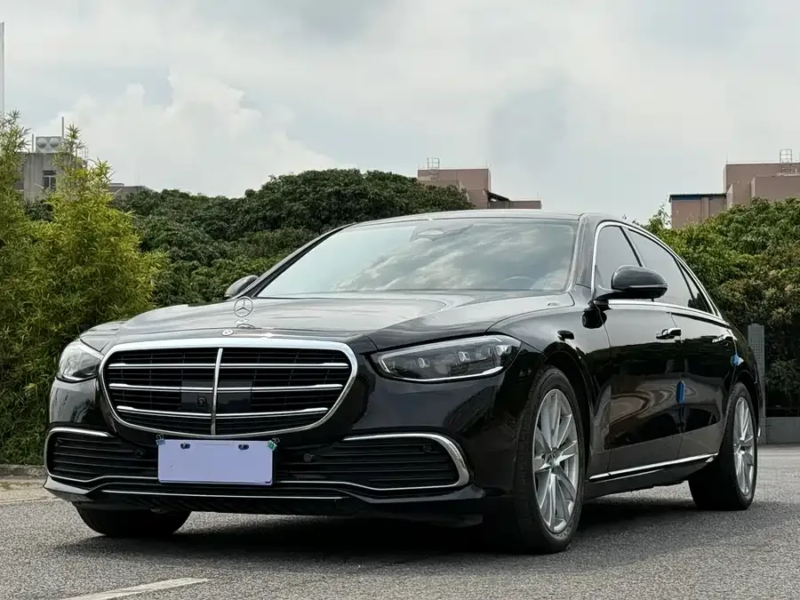 Mercedes-Benz S-Класс 2023