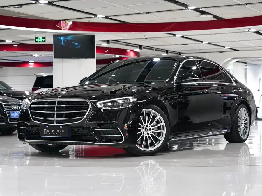 Mercedes-Benz S-Класс 2023