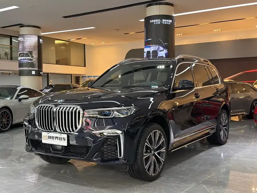 BMW X7 2022