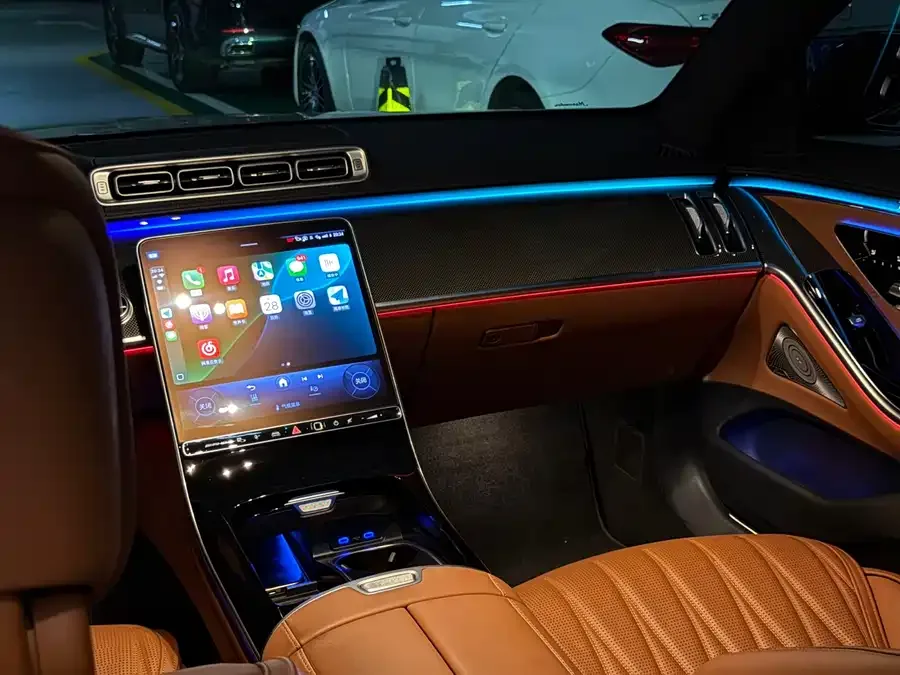 Mercedes-Benz S-Class AMG New Energy Mercedes-Benz S-Class AMG New Energy 2024 AMG S 63 LE Performance 2025 — миниатюра 5