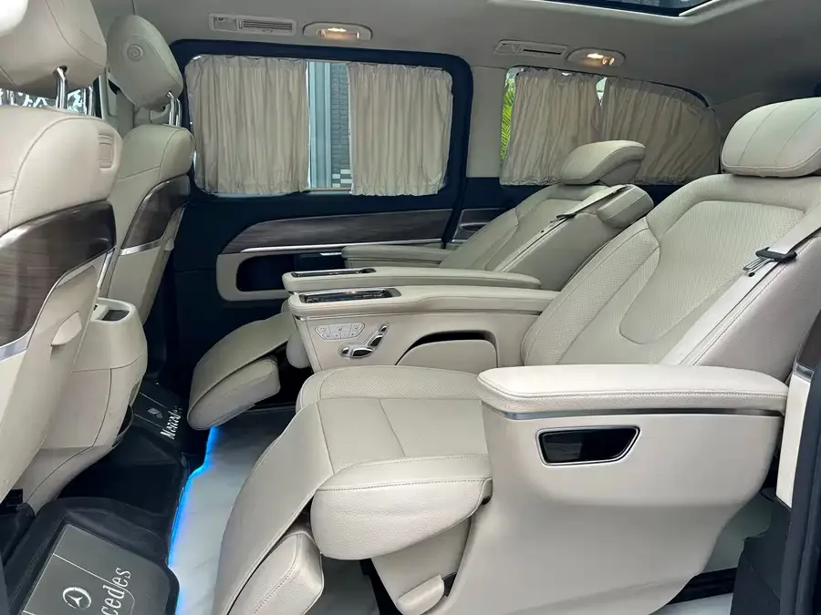 Mercedes-Benz Class V Mercedes-Benz V-Class 2022 V 260 Premium Edition 2022 — миниатюра 5