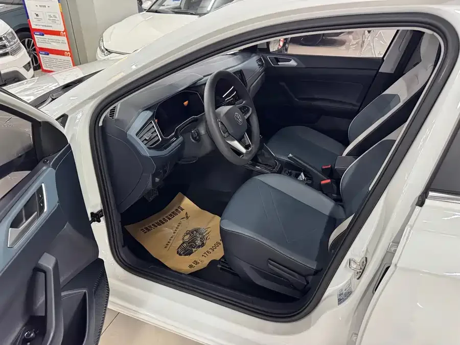 Volkswagen Lavida Lavida 2023 New 1.5L Automatic New Edition 2023 — миниатюра 4