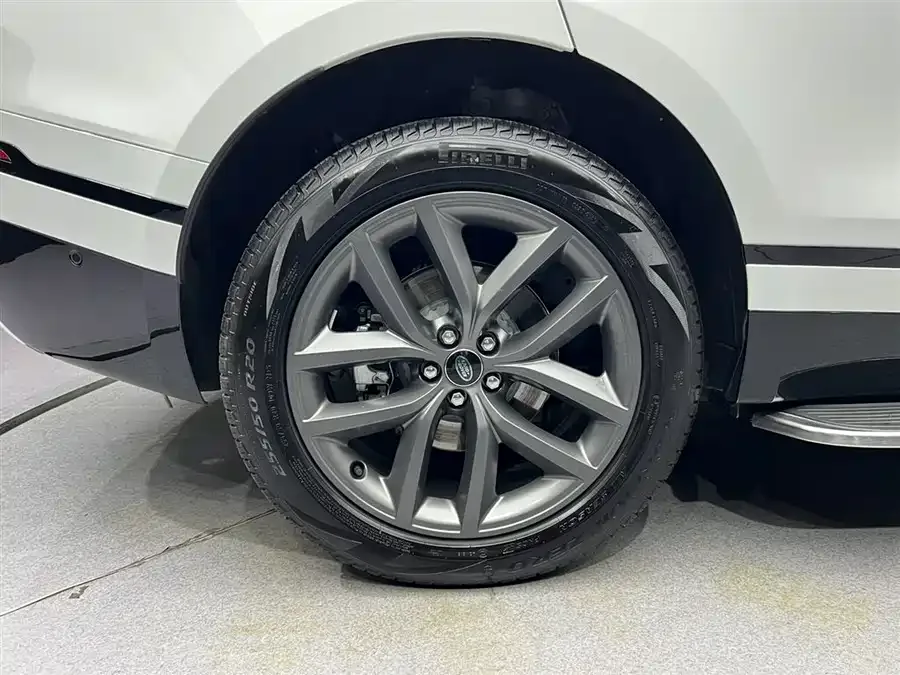 Land Rover Range Rover Velar Range Rover Velar 2024 Dynamic SE 2024 — миниатюра 3