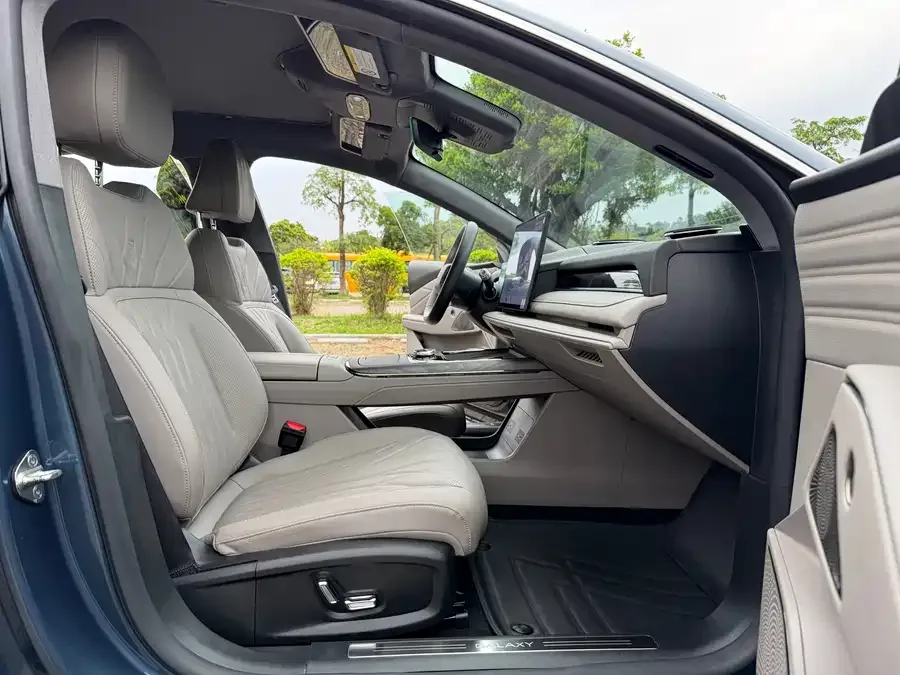 Geely Galaxy Star 8 Galaxy Star 8 2025 130km EM-P Starship Edition 2025 — миниатюра 5