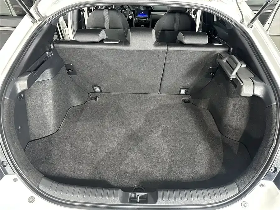 Honda CIVIC Civic 2021 HATCHBACK 220TURBO CVT Cool Control 2022 — миниатюра 4