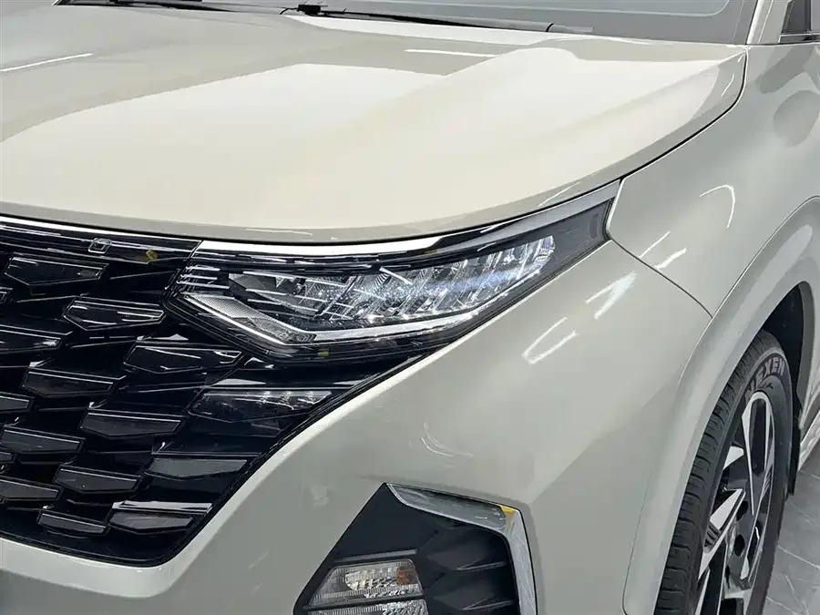 Hyundai Custo Kustu 2021 380TGDi LUX Premium 2022 — миниатюра 3