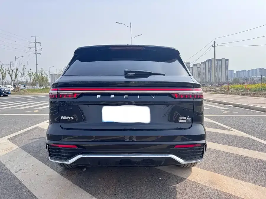 Geely Monjaro Geely Xingyue L 2026 Oriental Yao 2.0TD Automatic Star Edition 2025 — миниатюра 5