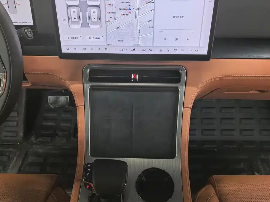 Polar Stone Jishi 01 Jishi 01 2023 exclusive 6-seater version 2023 — миниатюра 3