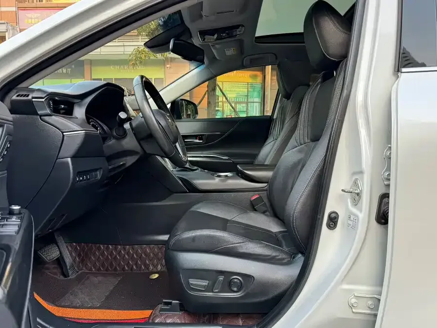 Toyota Lingfang HARRIER Lingfang Harrier 2022 2.0L CVT 2WD Premium Edition 2022 — миниатюра 4