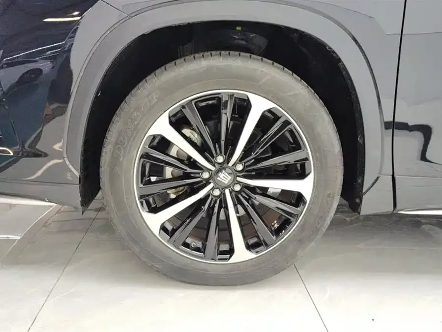 Toyota Crown Land Crown Land 2022 2.5L HEV 4WD Premium Edition 2022 — миниатюра 2