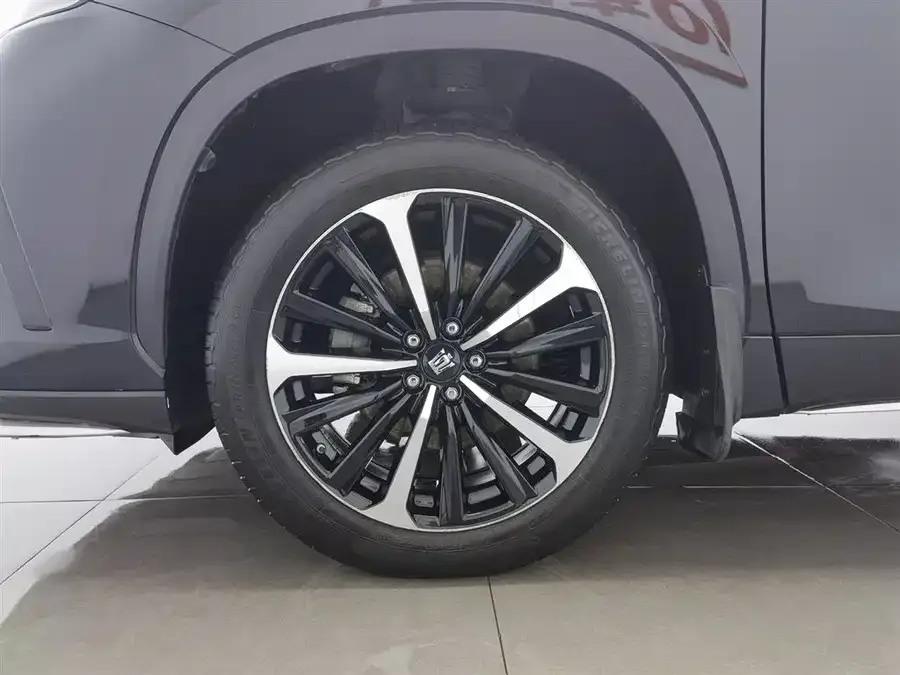 Toyota Crown Land Crown Land Release 2022 2.0T 4WD Enjoy Edition 2023 — миниатюра 5