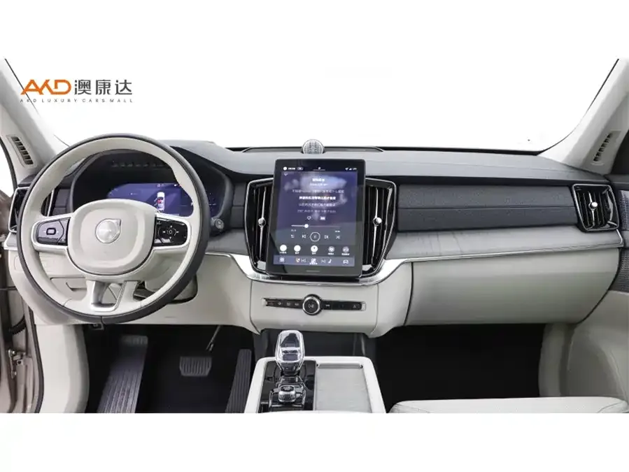 Volvo XC90 Plug-in Hybrid 2025 T8 Zhizun Luxury Edition 7-seater 2025 — миниатюра 2