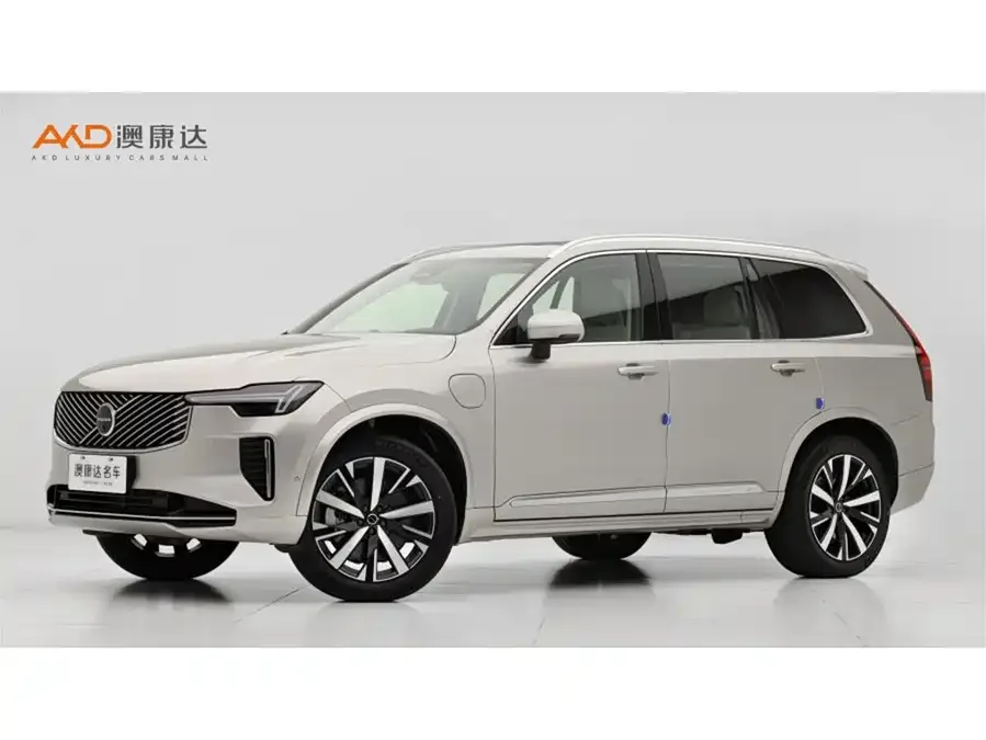 Volvo XC90 Plug-in Hybrid 2025